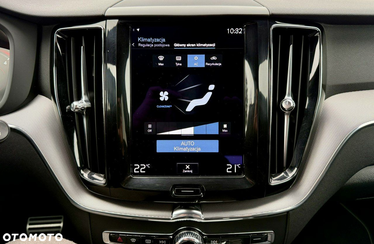 Volvo XC 60 B4 D AWD Geartronic RDesign - 30