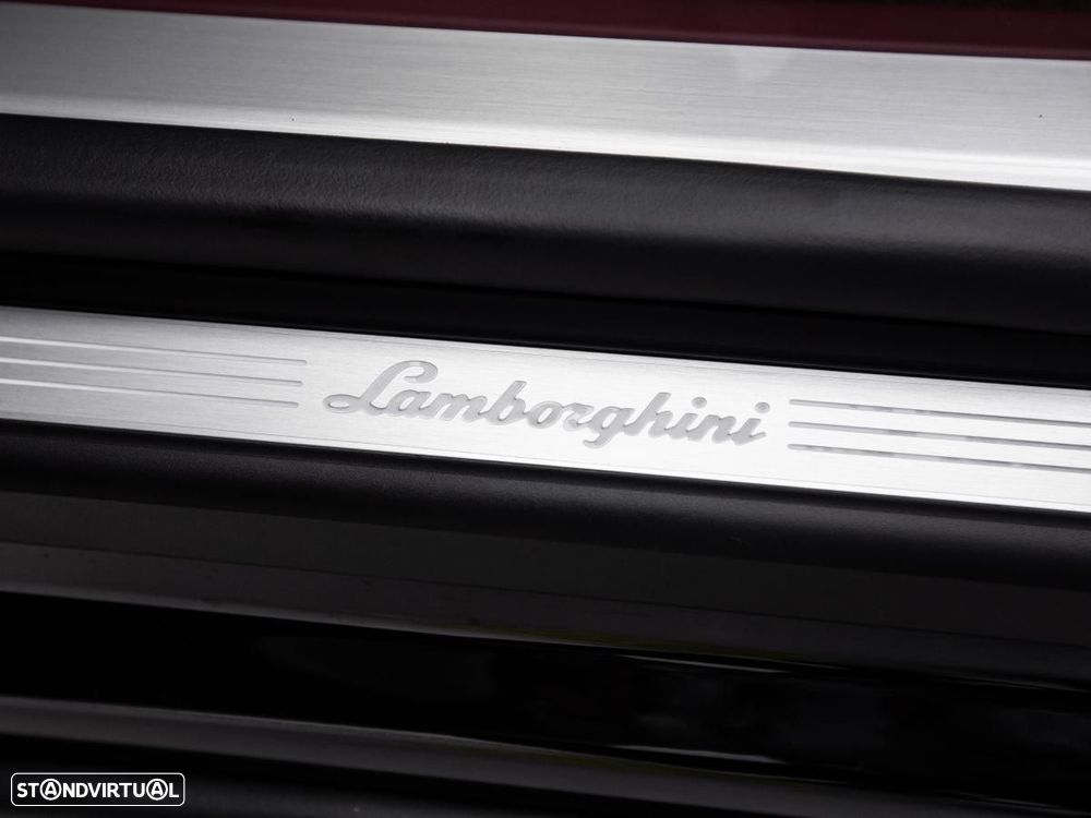Lamborghini Urus 4.0 V8 SE - 20