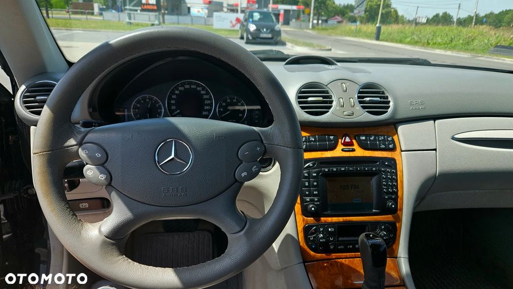 Mercedes-Benz CLK 500 Elegance - 8