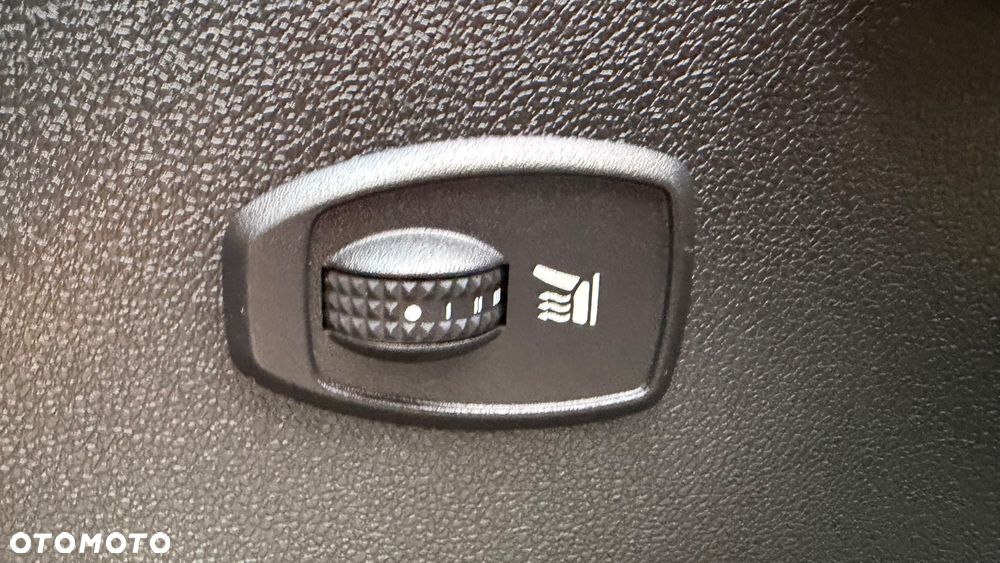 Renault Scenic ENERGY TCe 115 Bose Edition - 23