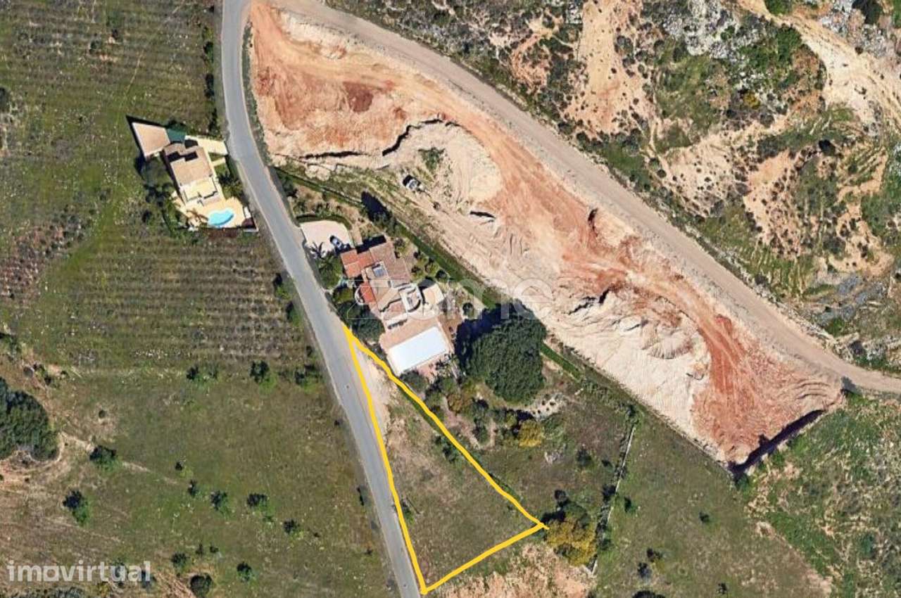 Terreno rústico 1000 m2 em Areias de Porches I Lagoa I Algarve - Grande imagem: 2/5