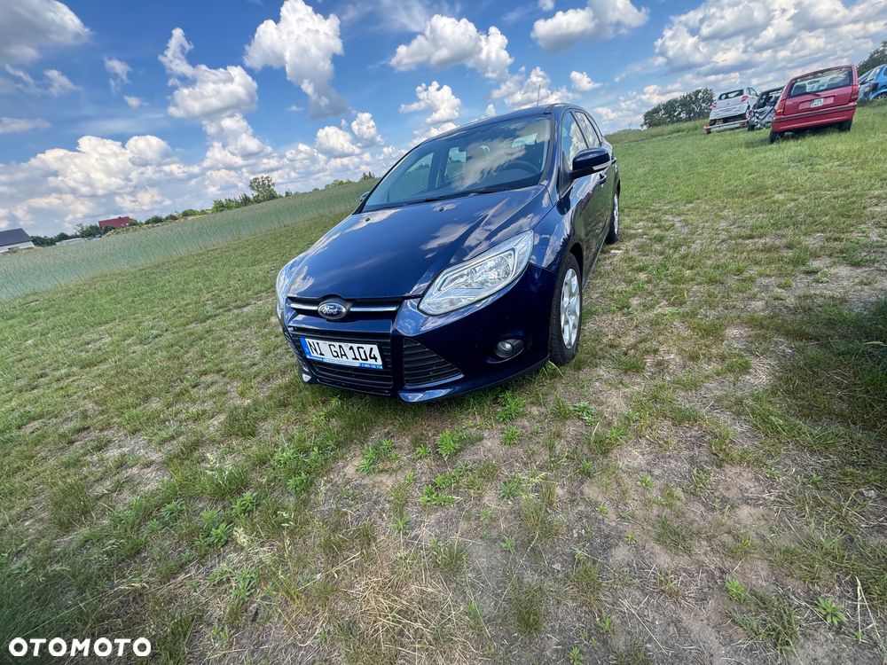 Ford Focus 1.6 TDCi DPF SYNC Edition - 15