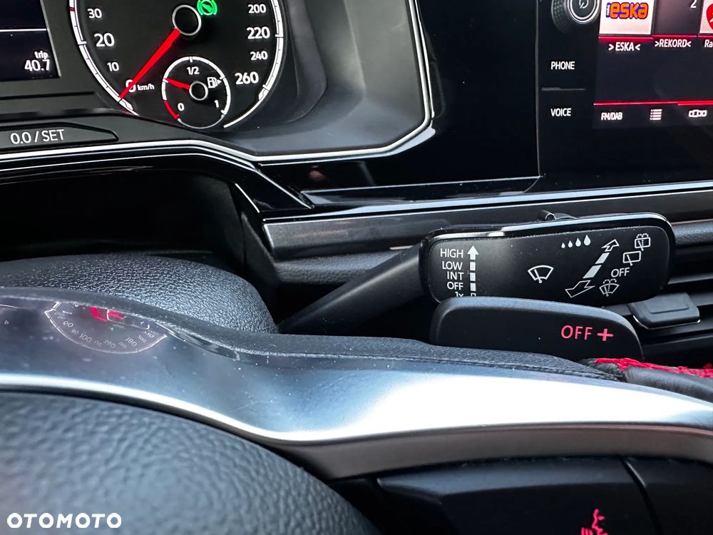 Volkswagen Polo 2.0 TSI OPF DSG GTI - 28