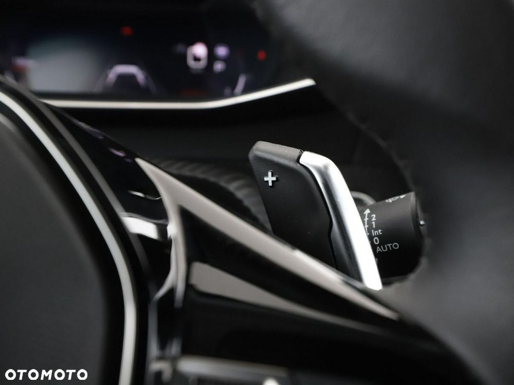 Peugeot 2008 PureTech 130 EAT8 Allure - 35