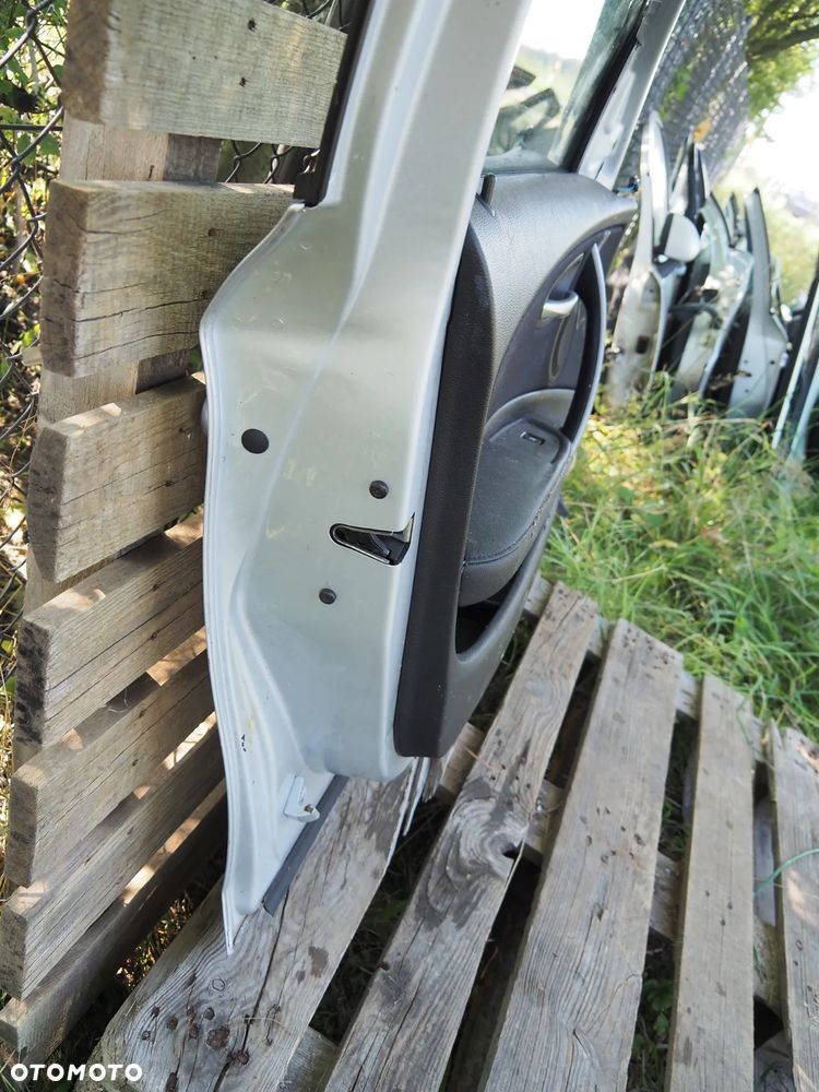 Drzwi przód przednie lewe BMW 1 E87 Titansilber - 15