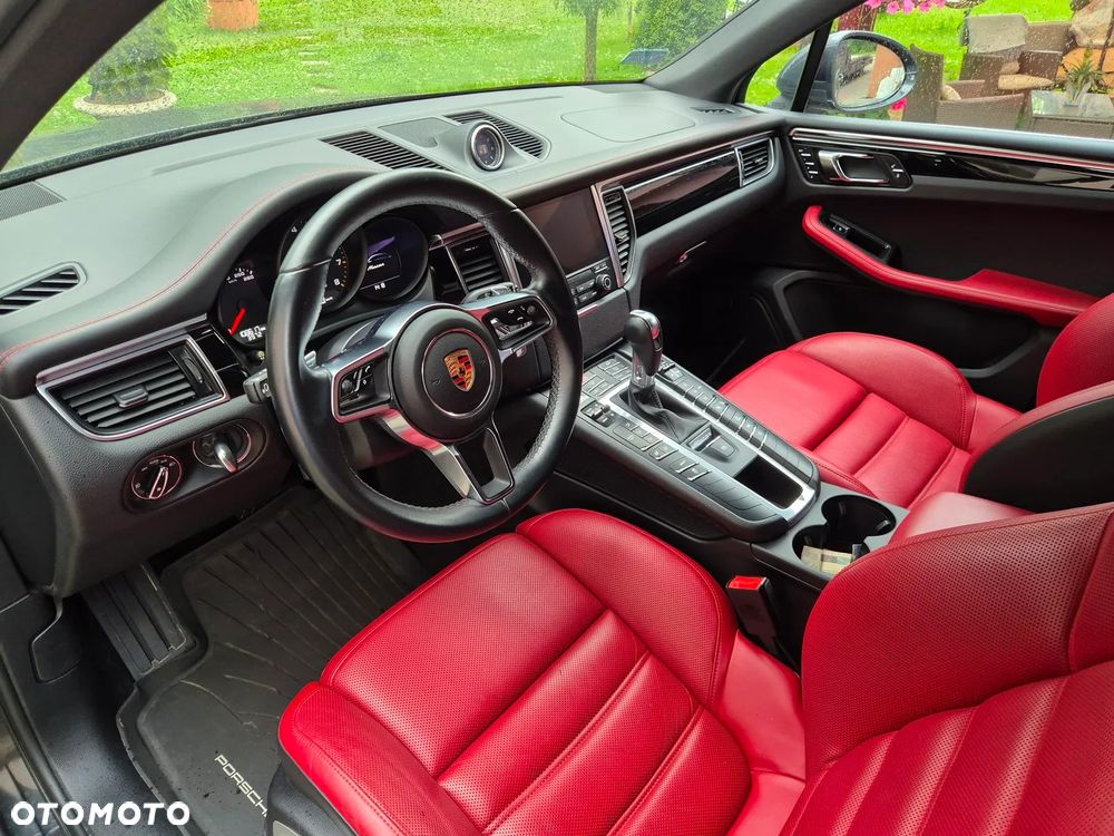 Porsche Macan - 8