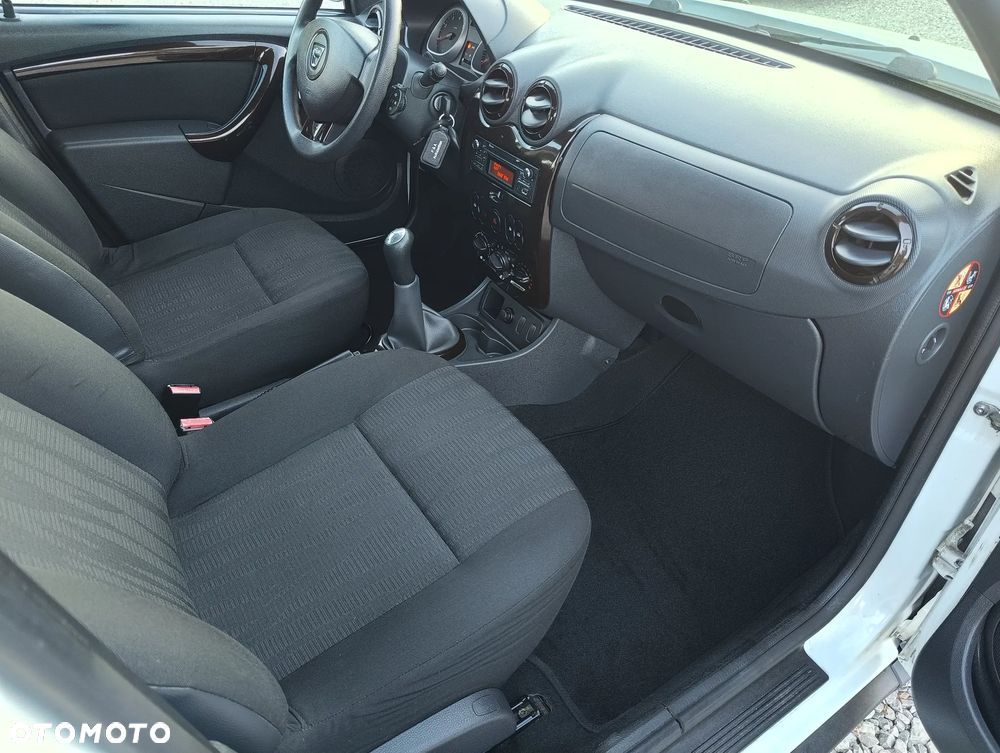 Dacia Duster 1.6 16V 4x2 Essentiel - 15