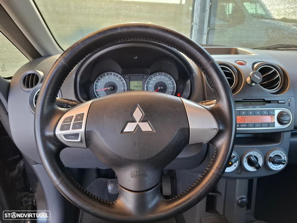 Mitsubishi Colt 1.1 Inform RCD - 25