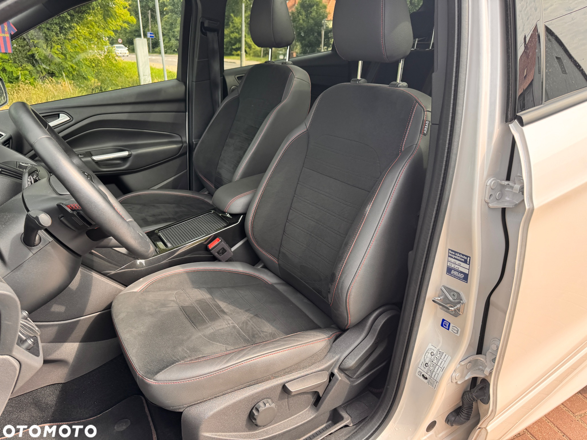 Ford Kuga 1.5 EcoBoost 4x4 ST-Line - 14