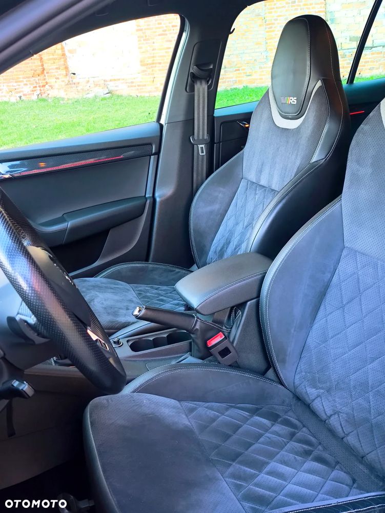 Skoda Octavia 2.0 TDI 4x4 DSG RS - 14