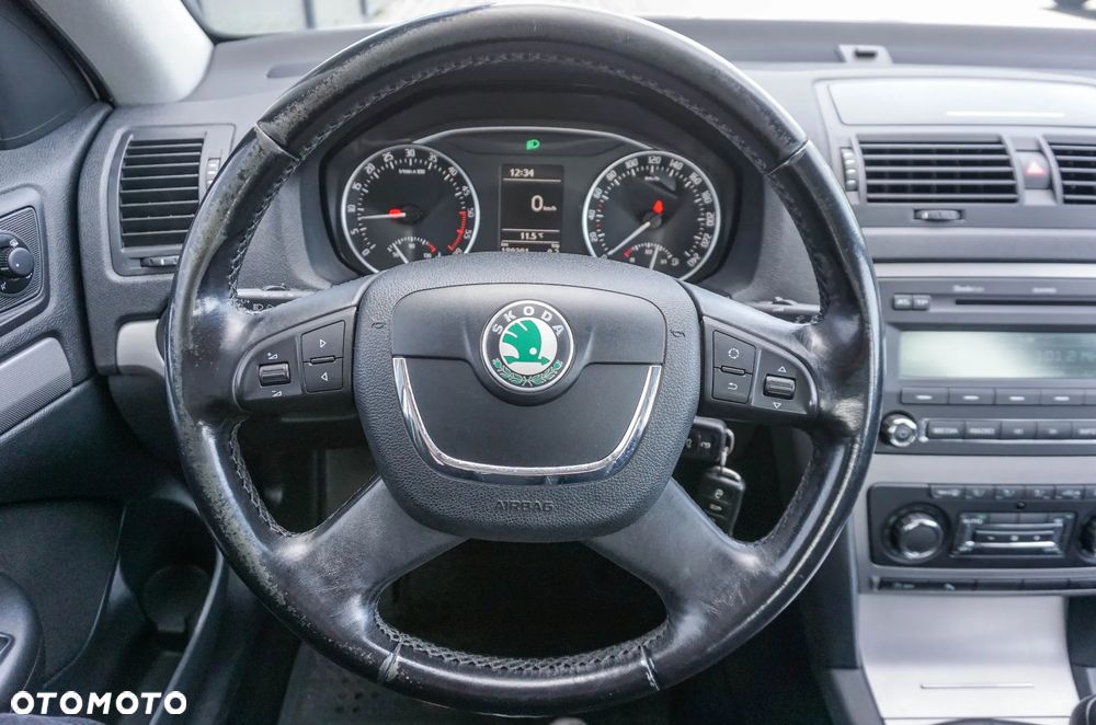 Skoda Octavia 1.6 TDI Ambiente - 11
