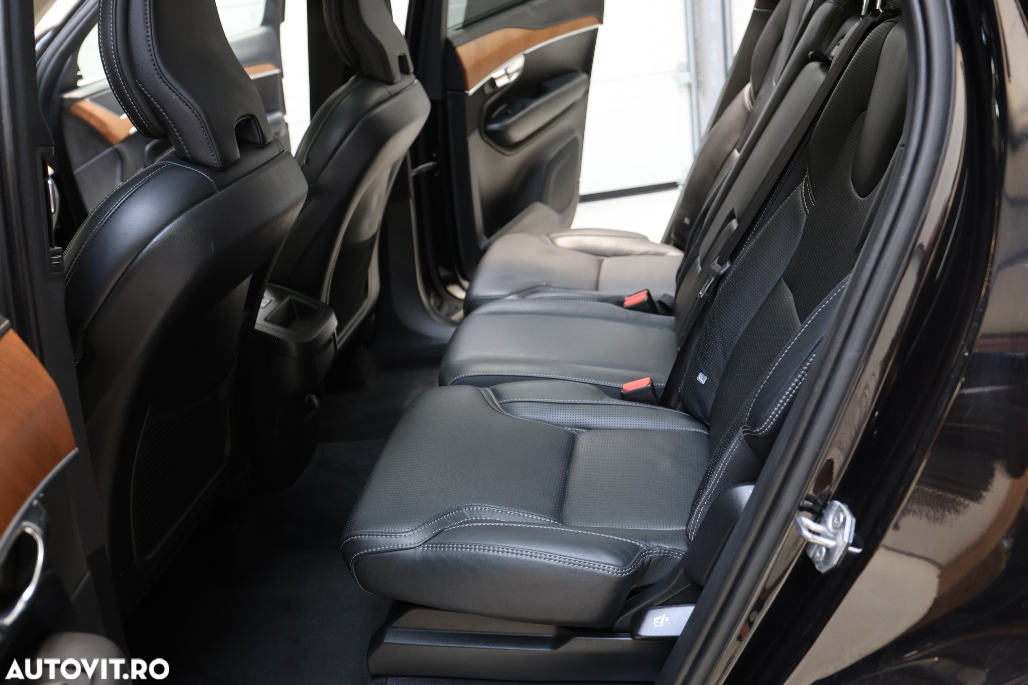 Volvo XC 90 D5 AWD Geartronic Inscription - 25