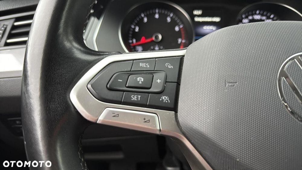 Volkswagen Passat 1.5 TSI EVO Business - 26
