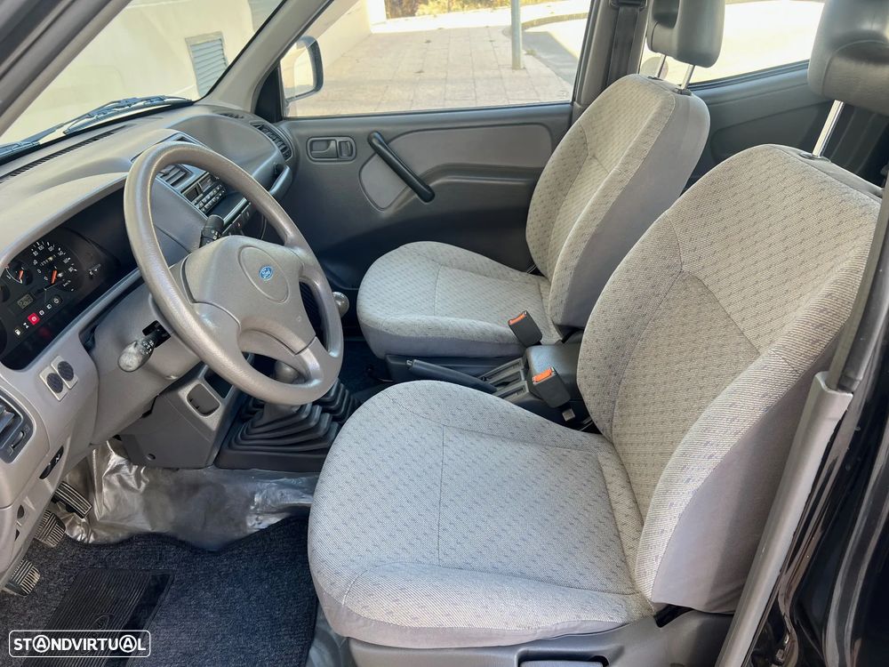 Ford Maverick 2.7 TD GLX - 11