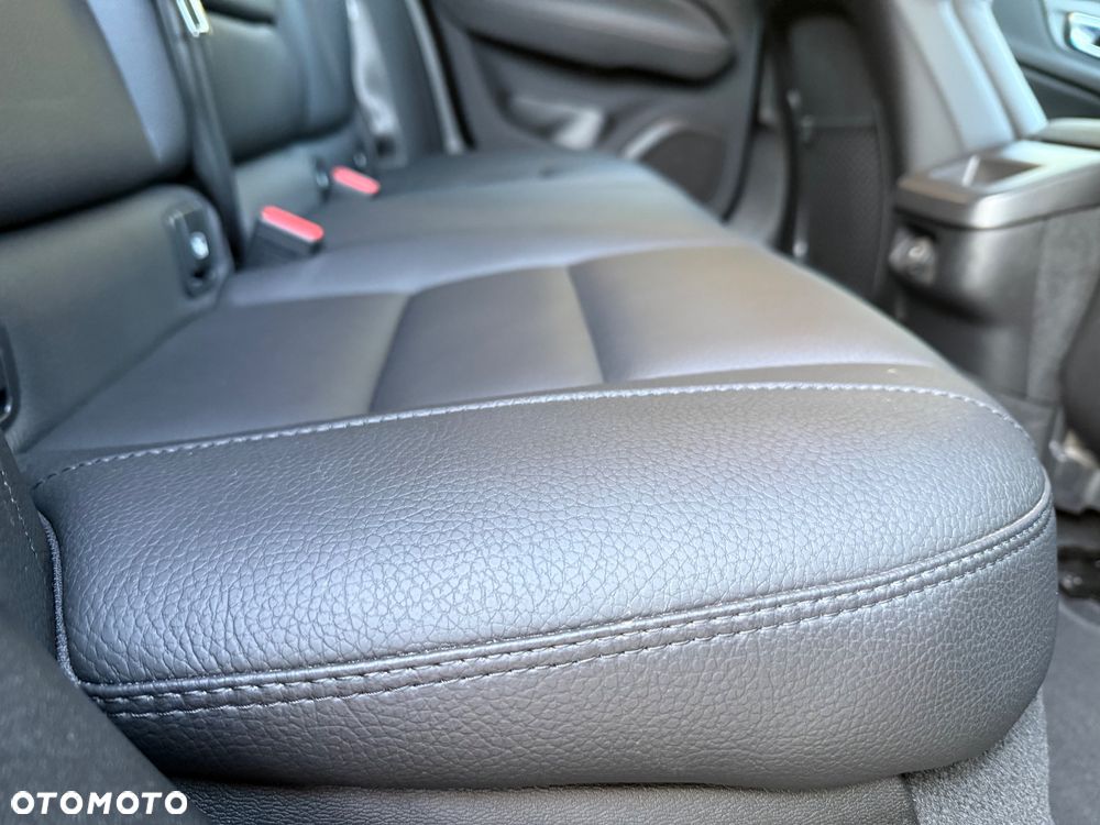 Volvo V60 B3 B DKG Momentum Pro - 41