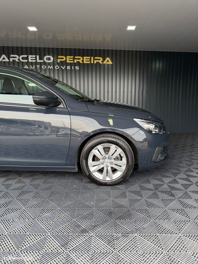 Peugeot 308 1.2 PureTech Active Pack - 6