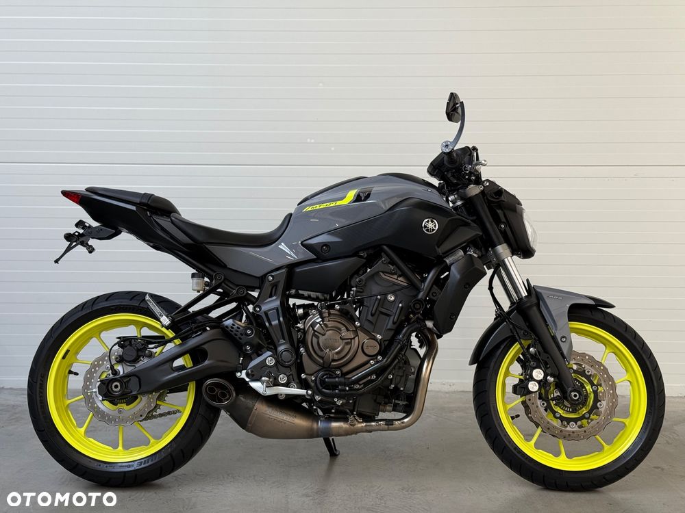 Yamaha MT - 3