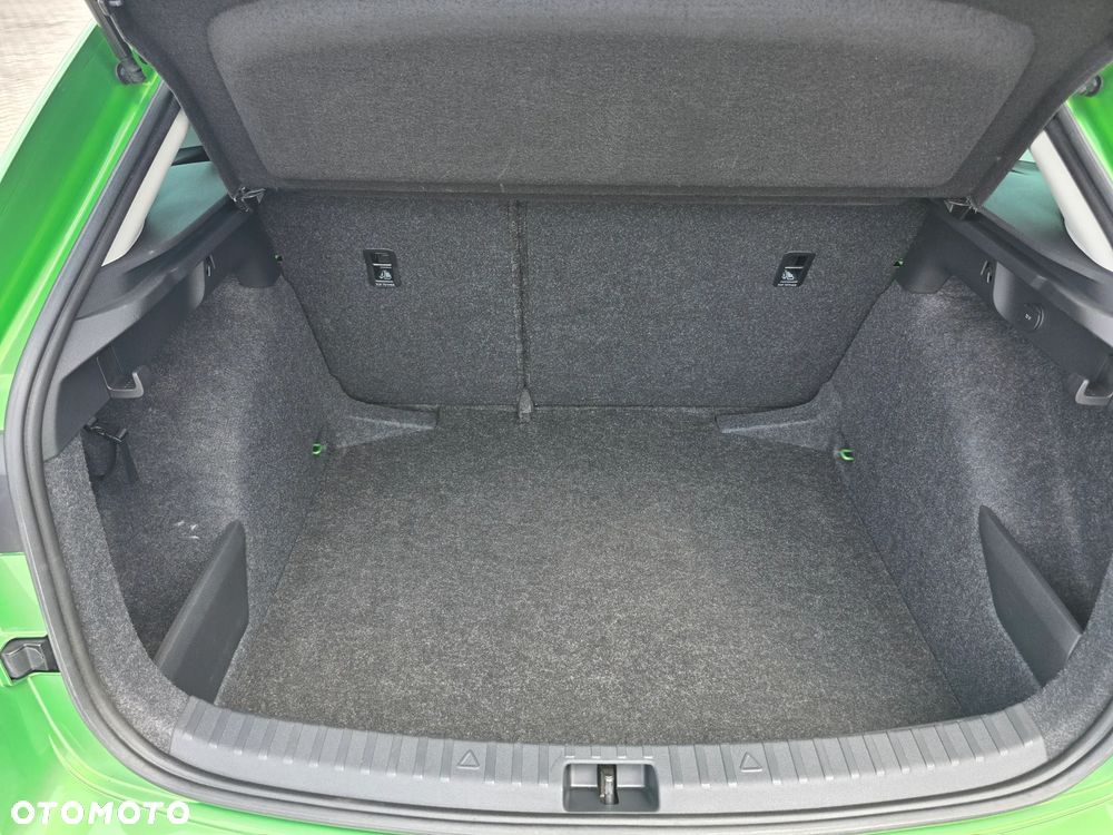 Skoda Scala 1.0 TSI Ambition - 32