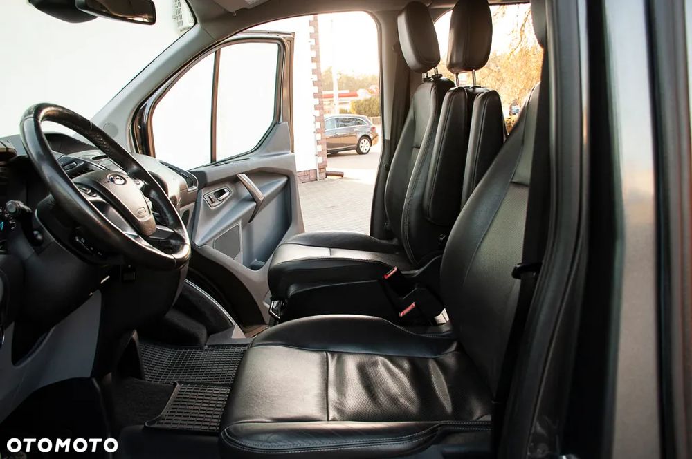 Ford Tourneo Custom 310 L1H1 VA Autm Titanium Business Edition - 17
