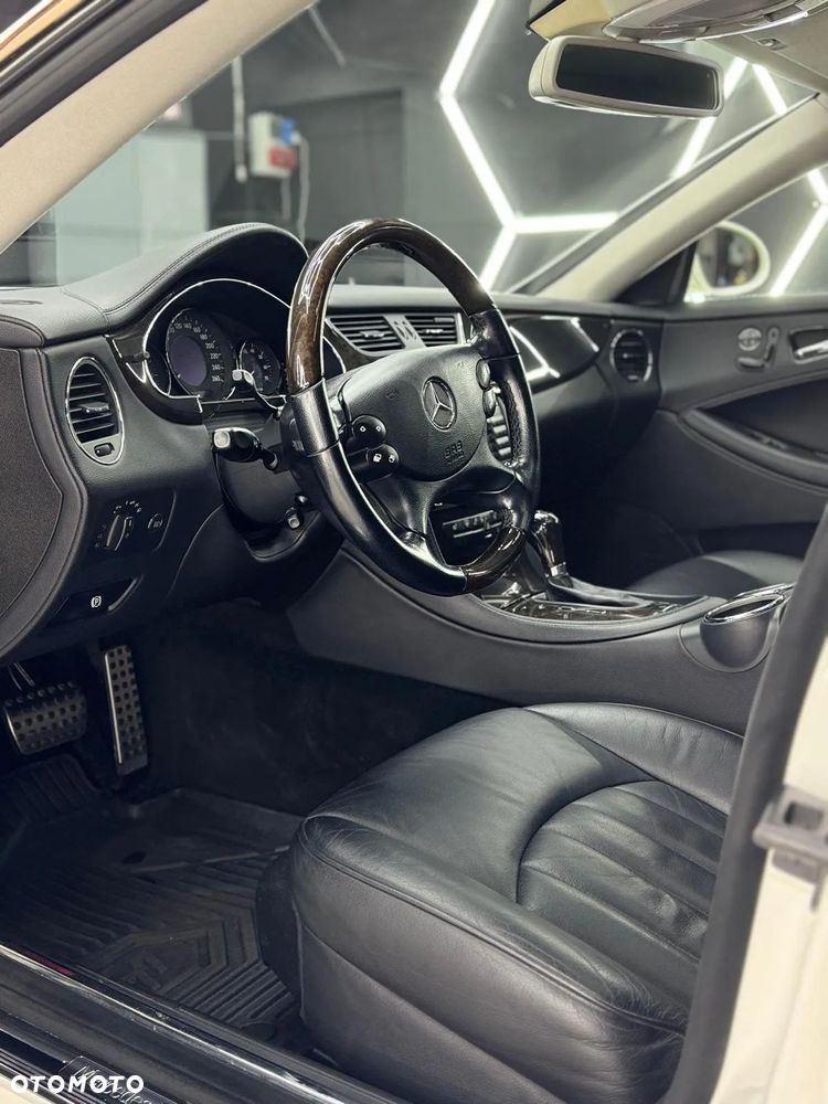 Mercedes-Benz CLS 500 7G-TRONIC - 20