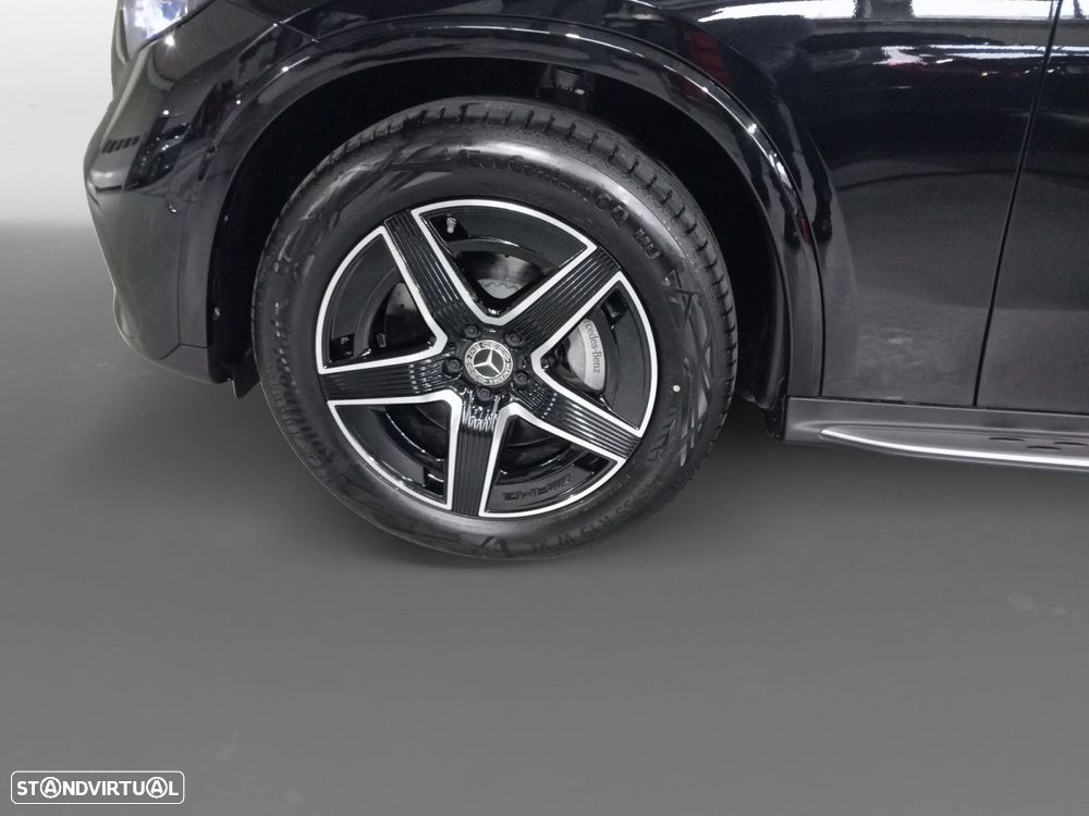 Mercedes-Benz GLC 300 - 14