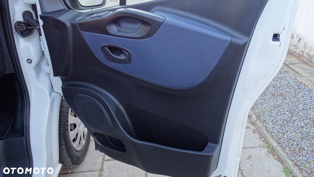 Opel Vivaro L1H1 2,7t Elegance Premium - 22