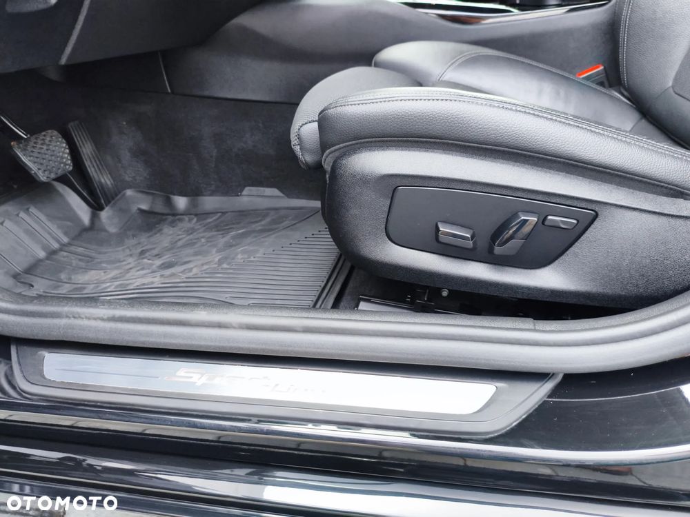 BMW Seria 5 518d Sport Line - 12