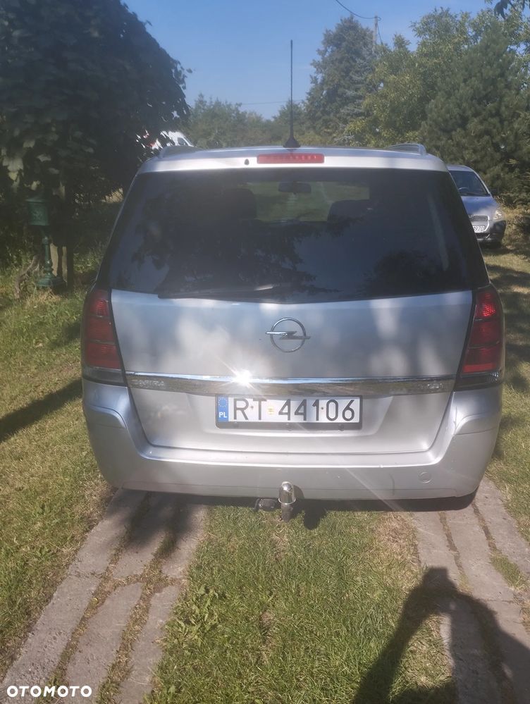 Opel Zafira 1.9 CDTI Elegance - 4