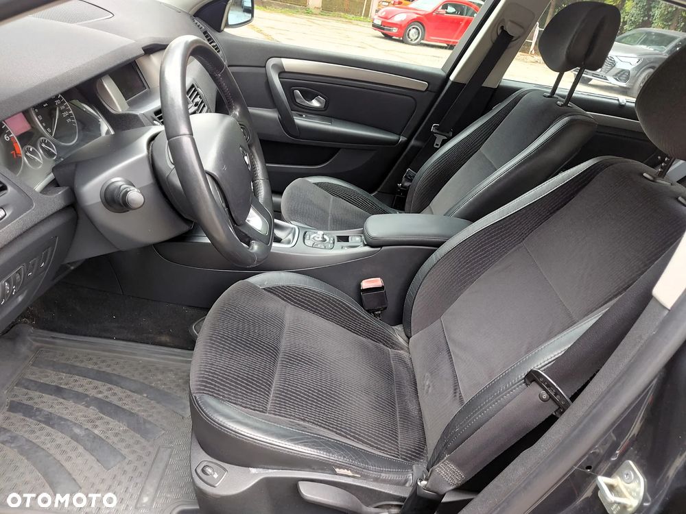 Renault Laguna - 9
