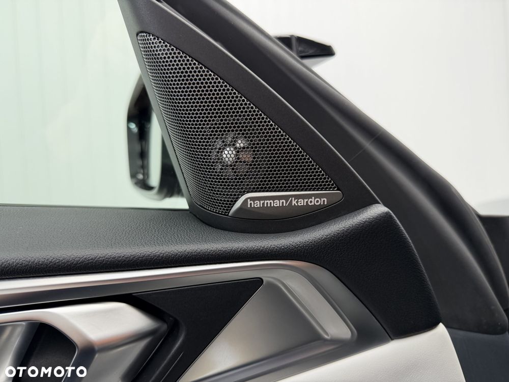 BMW M4 Competition - 28