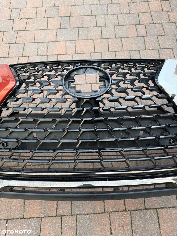 ZDERZAK GRILL PRZÓD LEXUS UX 2018- - 9