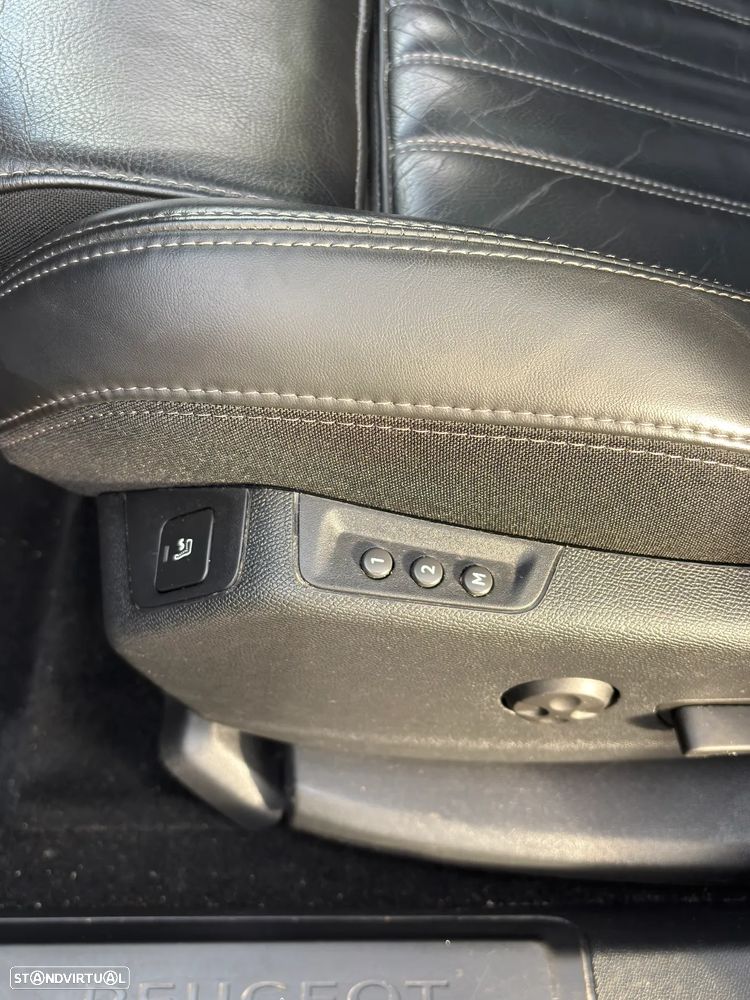 Peugeot 3008 PureTech 130 Stop & Start Allure - 17