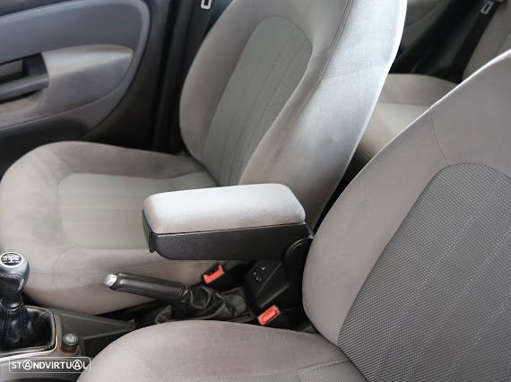 Fiat Linea 1.3 M-Jet Emotion - 18