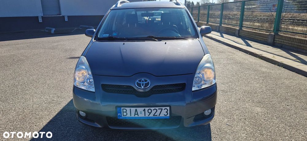 Toyota Corolla Verso 1.8 Sol - 2