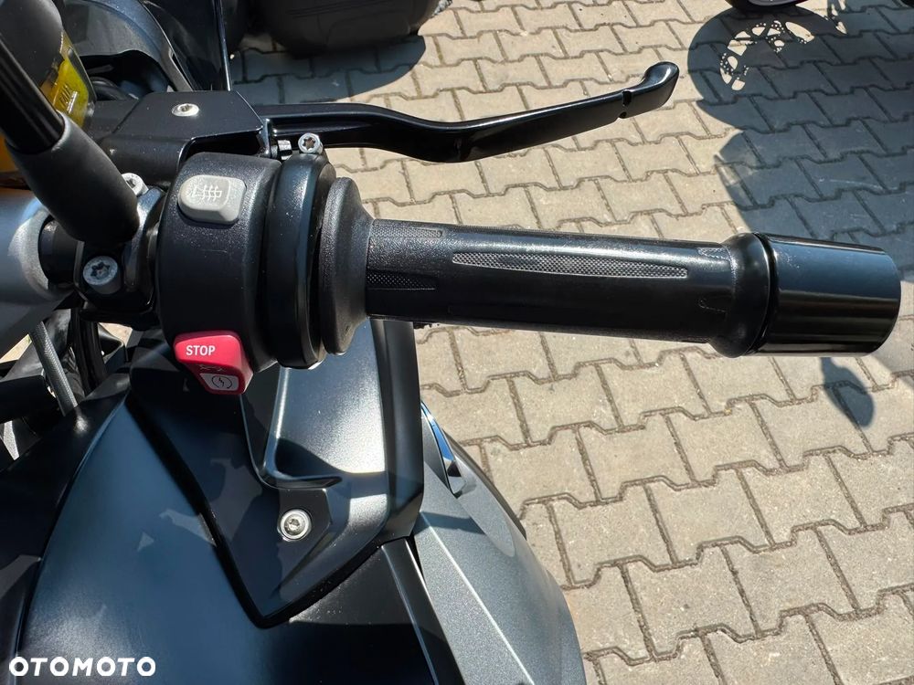 BMW K - 16