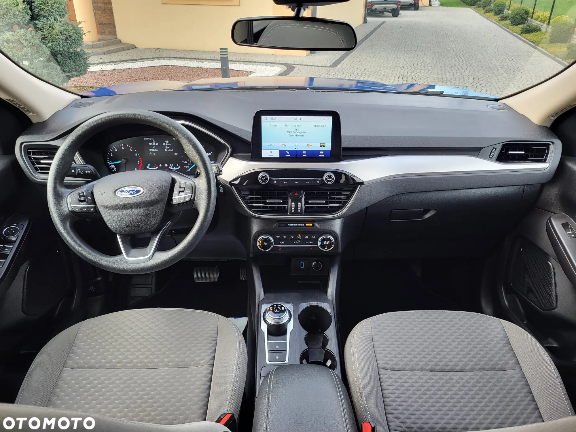 Ford Kuga - 4