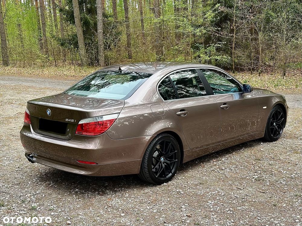 BMW Seria 5 - 10