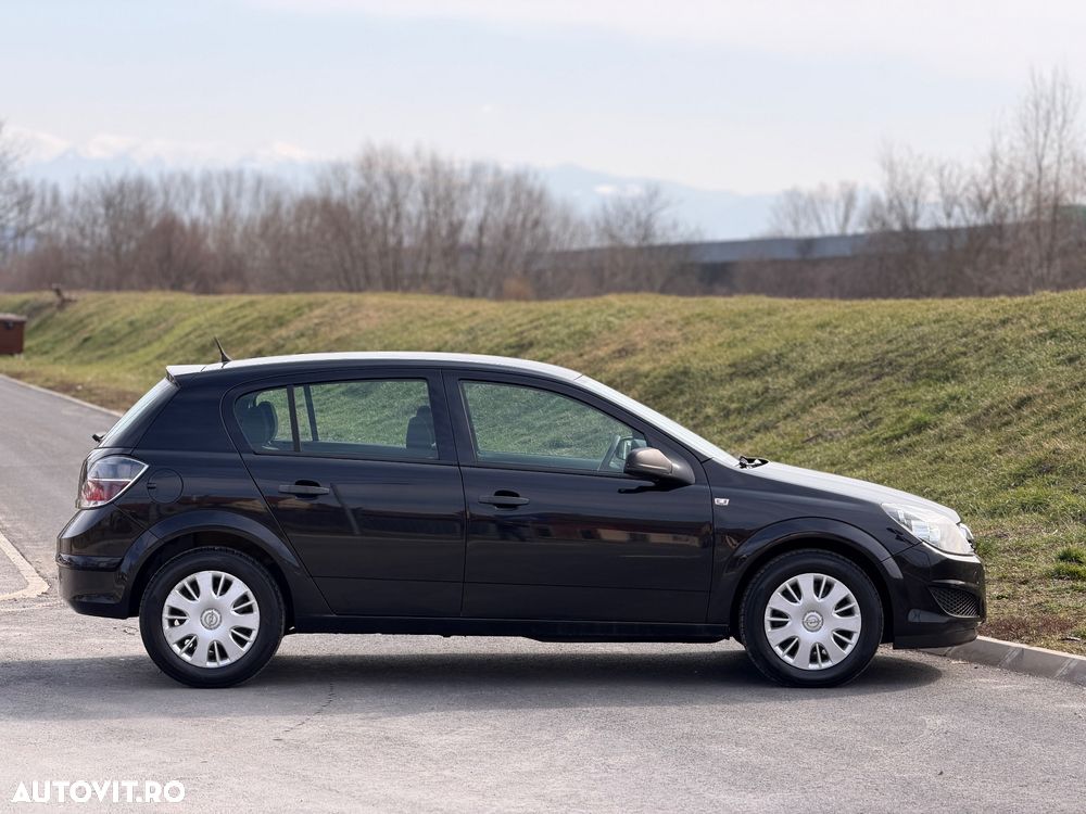 Opel Astra 1.4 Innovation - 2