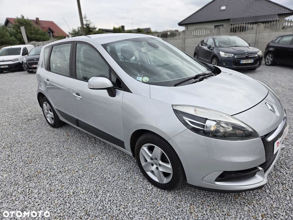 Renault Scenic 1.5 dCi Expression - 8