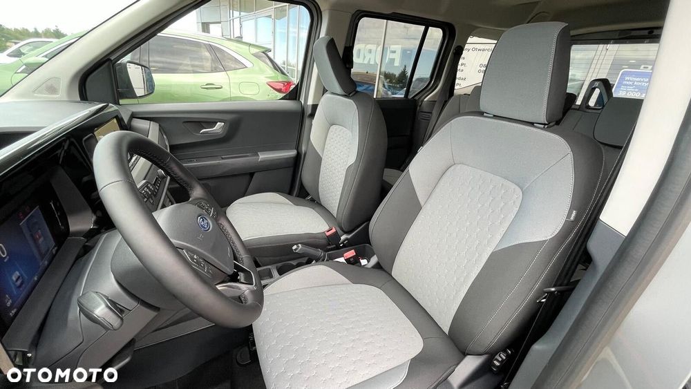 Ford Tourneo Courier 1.0 EcoBoost Titanium - 12