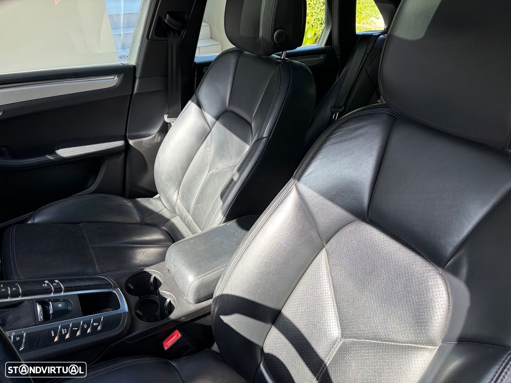 Porsche Macan S - 10