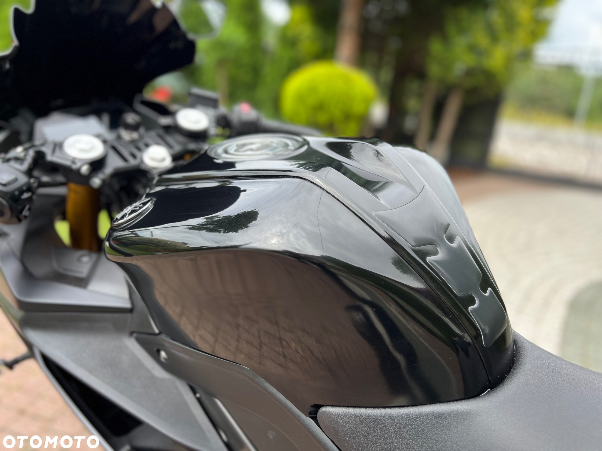 Yamaha YZF - 30