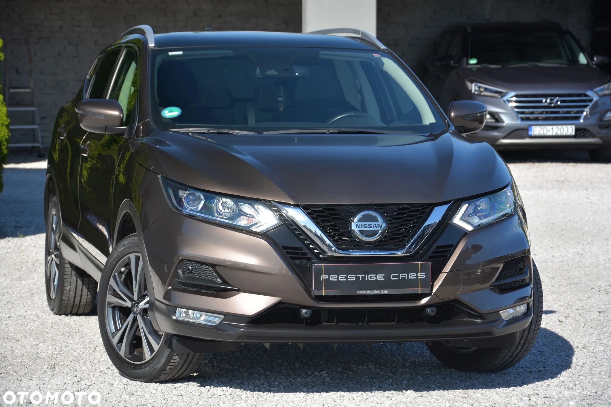 Nissan Qashqai 1.3 DIG-T N-CONNECTA - 2