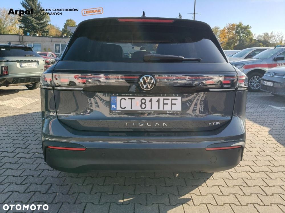 Volkswagen Tiguan - 27