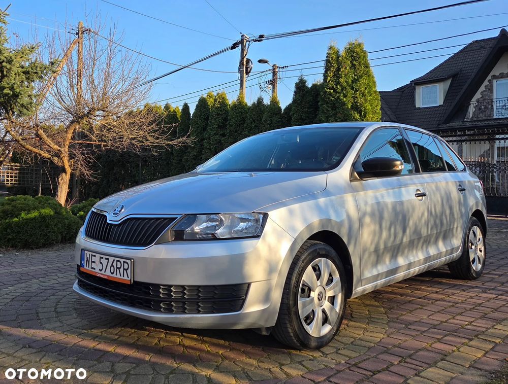 Skoda RAPID 1.2 TSI Active - 8