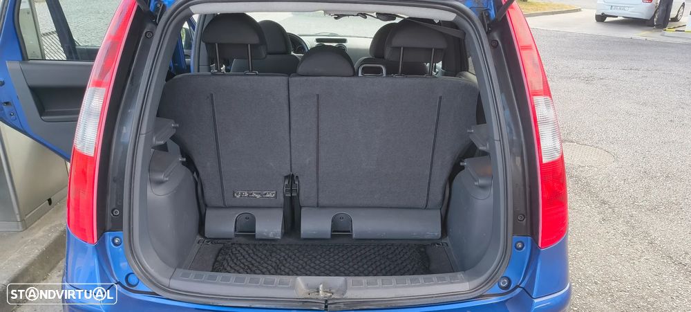 Mitsubishi Colt 1.1 Base - 11
