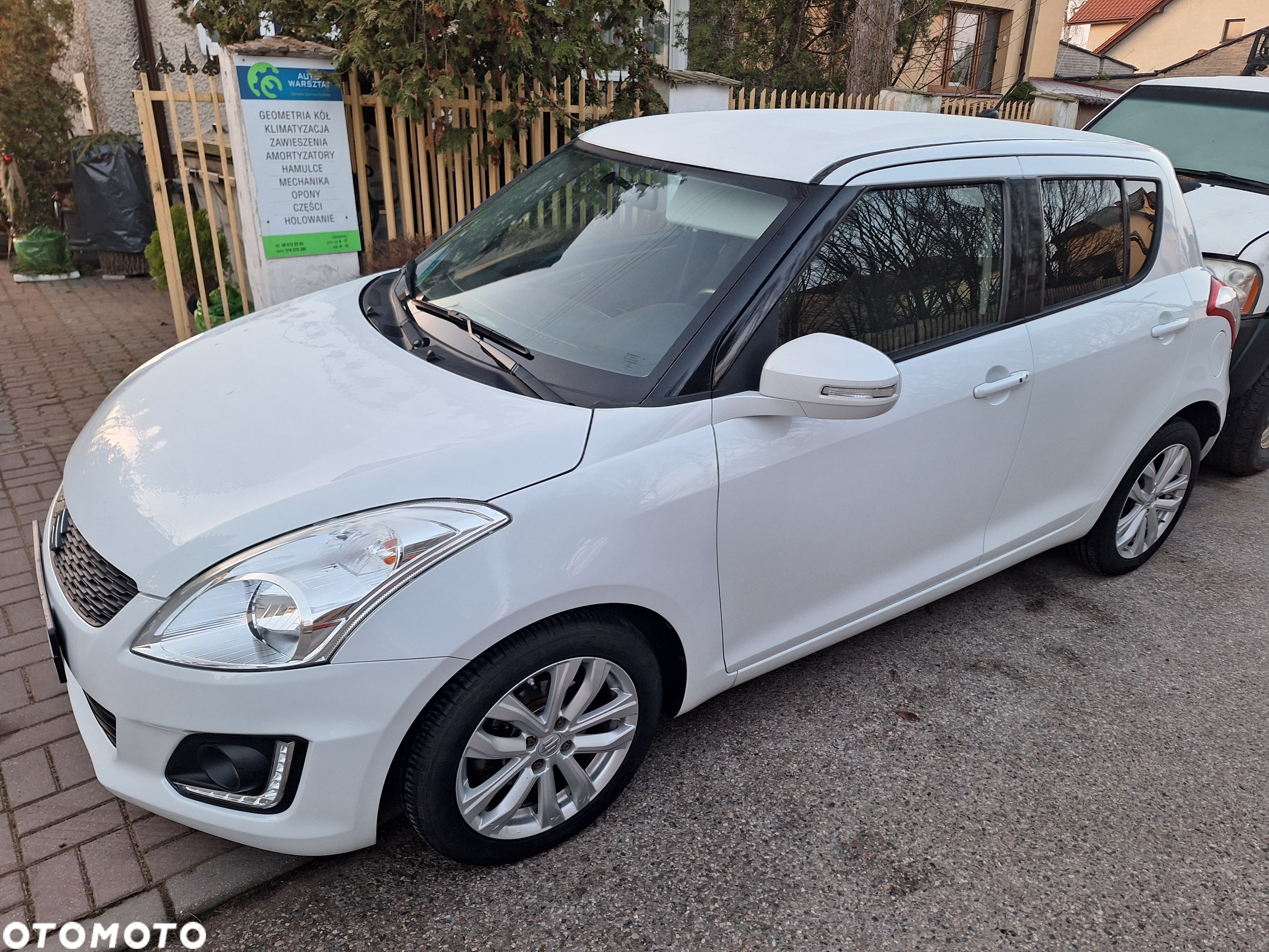 Suzuki Swift 1.2 Comfort Plus - 8