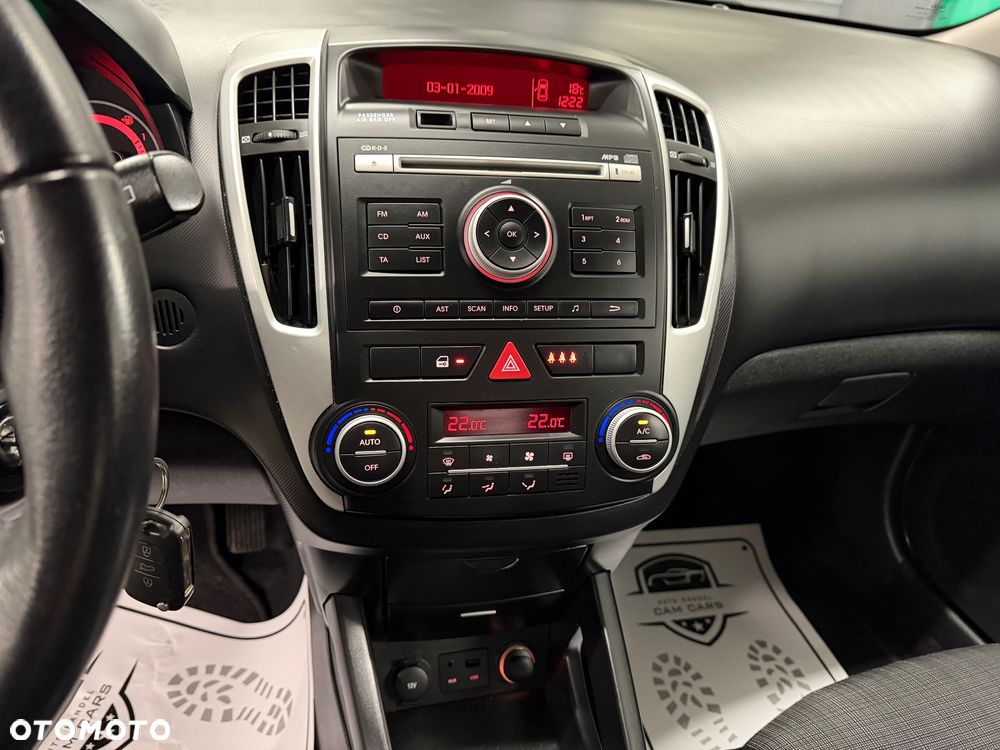 Kia Ceed 1.6 Crdi Comfort + - 14