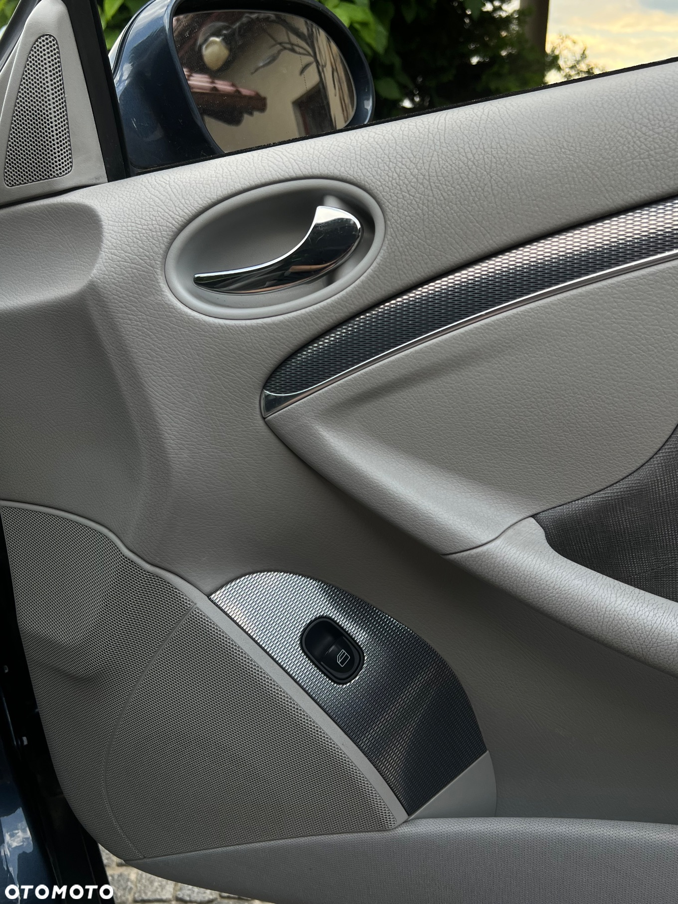 Mercedes-Benz CLK - 32