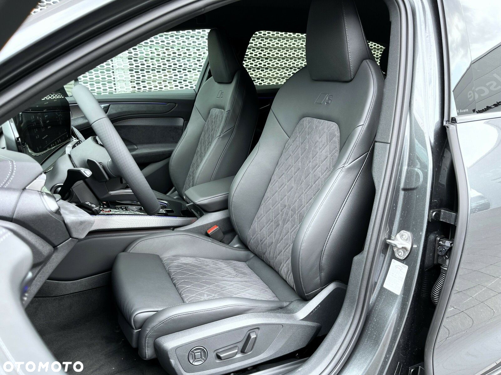 Audi A6 - 5